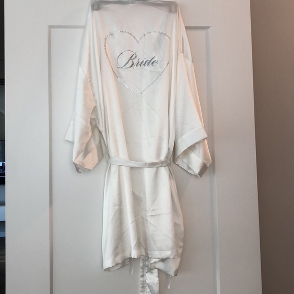 Bride Silk Robe - Picture 4 of 6